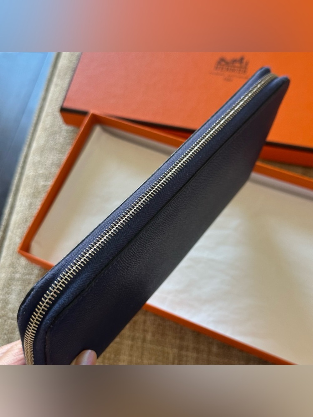Hermès Hermes Long Zipped Wallet Silk in Blue Leather - Picture 10 of 16
